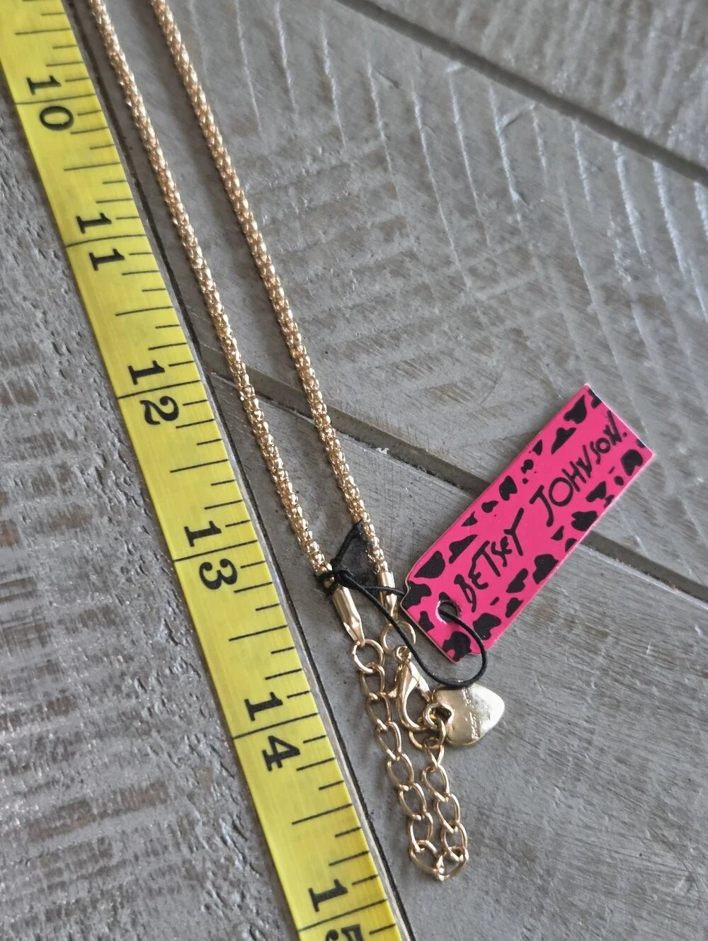 NWT Betsey Johnson Gold and Turquoise Jeweled Elephant Pendant Necklace